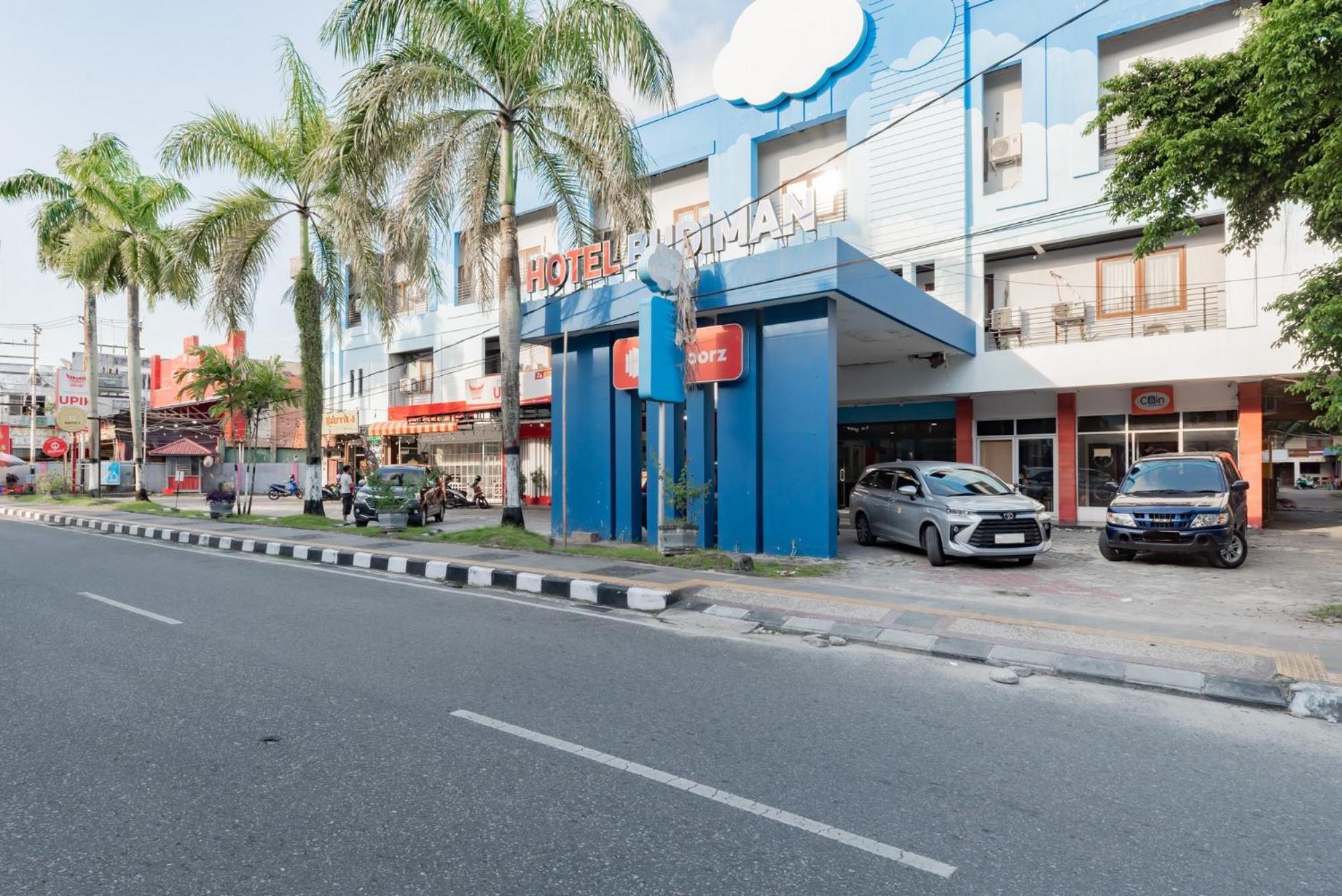 Reddoorz Near Plaza Balikpapan Hotel Eksteriør billede